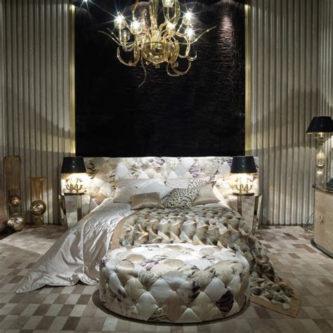 In Bed With Roberto Cavalli .